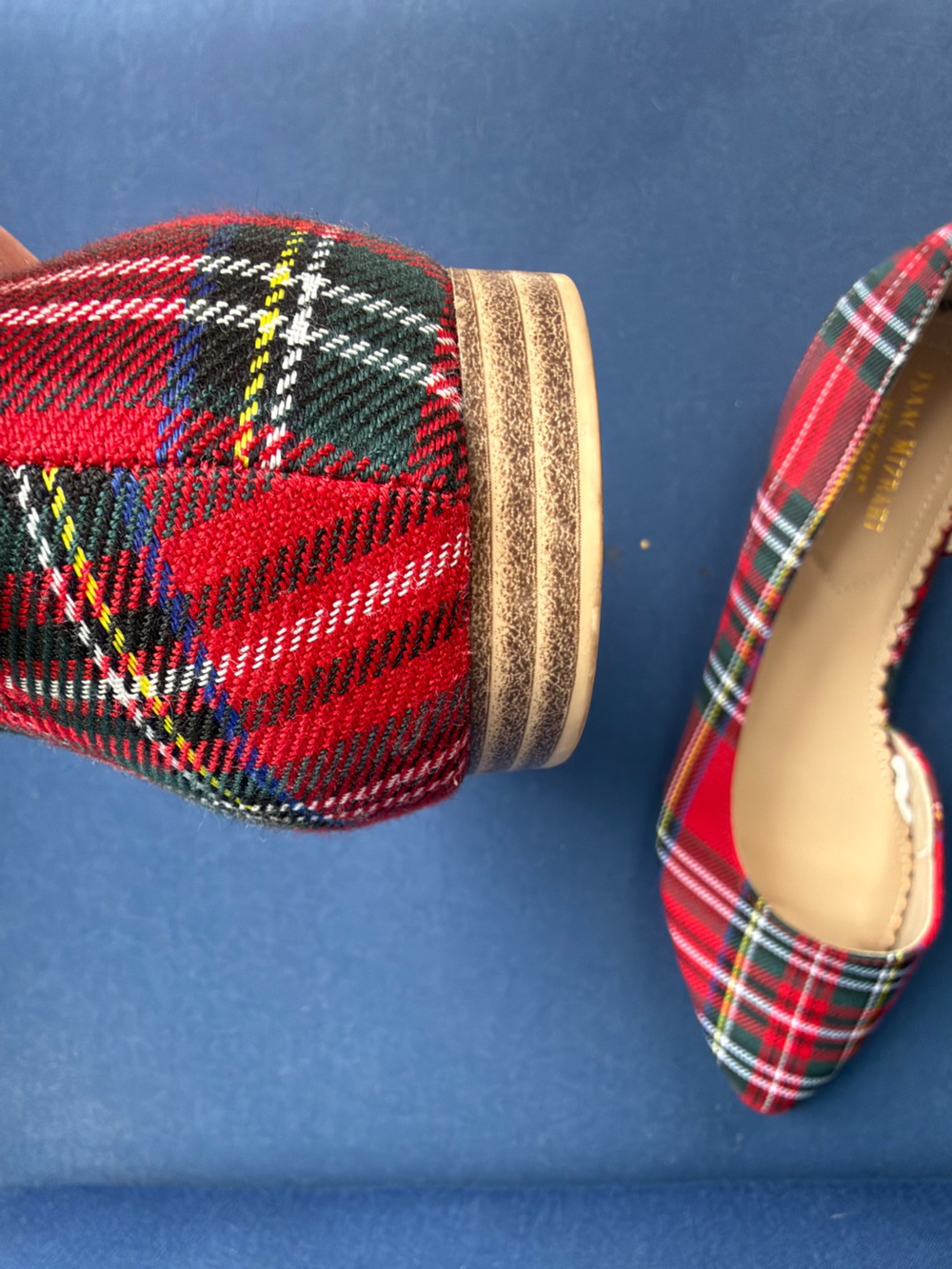 Isaac Mizrahi Amaya Women's Red Tartan Plaid D'Orsay Flats 7.5 Pointed Toe Party - Picture 8 of 16